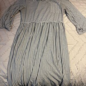Chic Striped Long Sleeve Dress